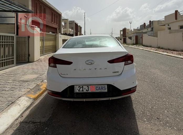 هيونداي النترا